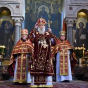 Почесний Патріарх Філарет звершив святкову літургію у Володимирському кафедральному соборі на свято Воздвиження Хреста Господнього