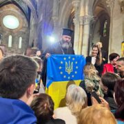 Унікальна Історична Подія: Український Митрополит Приєднався до Богослужіння з Патріархом Варфоломієм I в Угорщині
