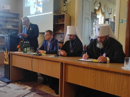 Всеукраїнська конференція: Роль Почаївської Лаври в формуванні української православної ідентичност і – митрополит Нестор у вступному слові