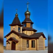 Архієпископ Симеон відзначив церковними нагородами воїнів до Дня Захисників України