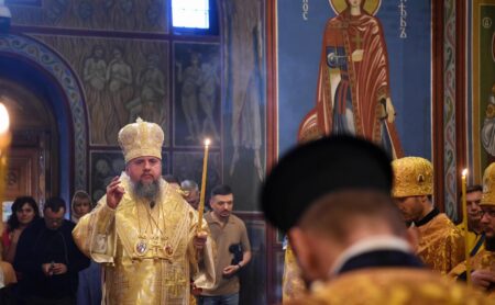 Підготовка до святкового богослужіння: Всенічне бдіння перед шістнадцятою неділею після П’ятидесятниці