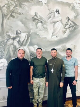 Зустріч Архієпископа Симеона з Капеланами ОСУВ “ХОРТИЦЯ” для Покращення Служіння