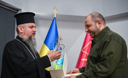 Митрополит Епіфаній зустрівся з міністром оборони України Рустемом Умєровим
