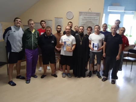 Священники відвідали Реабілітаційний центр для боротьби зі залежностями