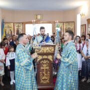 Митрополит Симеон відзначив 10-річчя освячення храму в Заліщиках Тернопільської області