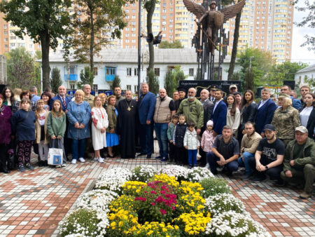 Освячення пам’ятника загиблим воїнам у Коцюбинському