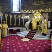 Святійший Патріарх Філарет звершив Божественну літургію та молебень за мир в Україні