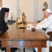 Єрусалимський Патріарх виступає з ініціативою для вирішення конфлікту між Росією і Україною