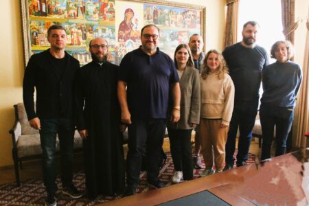 Українські та Міжнародні Експерти Зустрілися в Волинській Богословській Академії