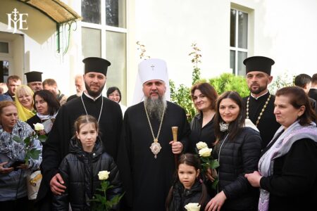 Митрополит Епіфаній: Святкування та нагоди у Дніпровській духовній семінарії