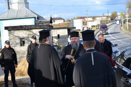 Історична подія на Буковині: Предстоятель ПЦУ розпочав візит до Чернівецько-Хотинської єпархії