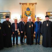 Митрополит Епіфаній очолив богослужіння в Чернівцях