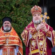 Блаженніший Митрополит Епіфаній відвідав Кам’янське та благословив майбутній храм ПЦУ