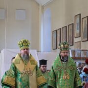 Стратегічний Діалог у Полтаві: Філіп Пронін і Митрополит Епіфаній Про Єдність та Гуманітарні Виклики