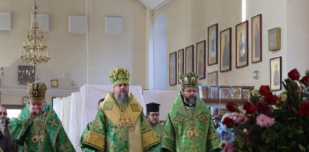 Єдність та Визнання: Урочистості в Полтаві за Участи Митрополита Епіфанія