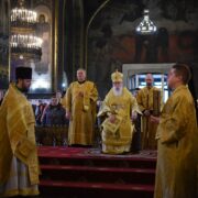Божественна Літургія у Свято-Володимирському Соборі: Молитва за мир та визволення