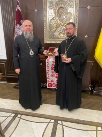 Урочисте Вручення Іменного Хреста: Важлива Подія в Хмельницькій Єпархії