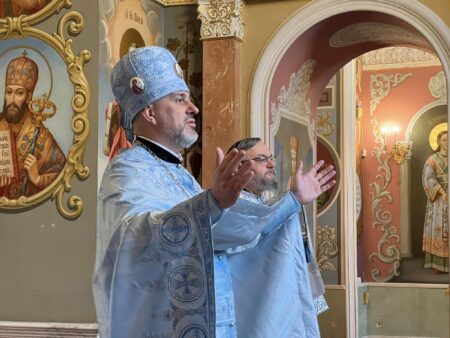 Святкова Літургія в Успенському соборі Києво-Печерської Лаври: Духовна спільнота поминула Блаженнішого Митрополита Володимира Сабодана