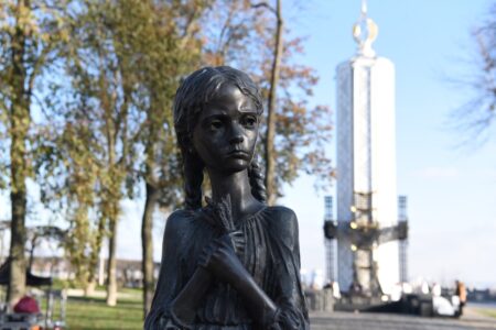 Спогади та Молитва: Патріарх Філарет Віддає Шану Жертвам Голодомору
