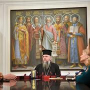 Святковий Вечір в Митрополичому Домі: Митрополит Епіфаній Ласкаво Зустрів Українських Волонтерів