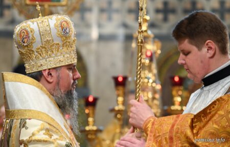 У Свято-Михайлівському Золотоверхому соборі: Літургія та Молитва за Батьківщину від Митрополита Епіфанія!