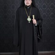 Святкове Освячення: Митрополит Епіфаній в Полтаві з Новою Скульптурою