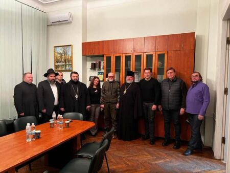 Архієпископ Митрофан на міжконфесійній зустрічі: спільна діяльність для миру та розвитку у Харкові