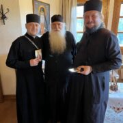Молитва в епіцентрі війни: Як онлайн-ресурси Церкви підтримують духовність та емоційне здоров'я
