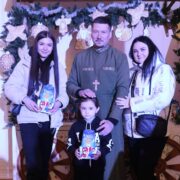 Святкова радість у Кривому Розі: Діти нацгвардійців отримали солодкі подарунки від служби капеланства