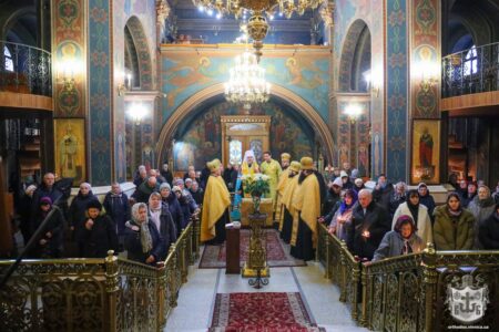 Спасо-Преображенський собор: Урочистий Молебень та Вручення Медалі “За жертовність та любов до України” з нагоди 5-ої річниці Об’єднавчого Собору