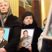 "Мала перемога веде до великої": ПЦУ в Кременці вперше відслужили богослужіння українською мовою