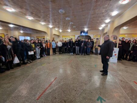 Митрополит Симеон відвідав Центр професійно-технічної освіти №1 у Вінниці після зимових канікул