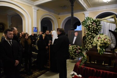 Святійший Патріарх Філарет попрощався із великим народним артистом Віталієм Білоножком