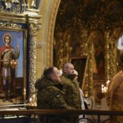 Божественна літургія та перенесення мощей святителя Іоана Золотоустого до Константинополя: Урочисте події у свято Михайлівського Золотоверхого монастиря
