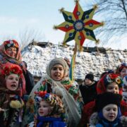 Маневичівська Громада Зібрала Пів Мільйона для ЗСУ: Радість Різдвяних Дій Духовного Фронту Волині