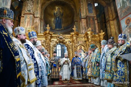 Божественна літургія в день п’ятої річниці інтронізації та знайдення мощей святителя Рафаїла (Заборовського)
