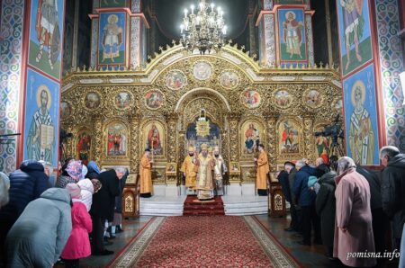 Блаженнійший Митрополит Епіфаній очолив Божественну літургію у Свято-Михайлівському Золотоверхому соборі