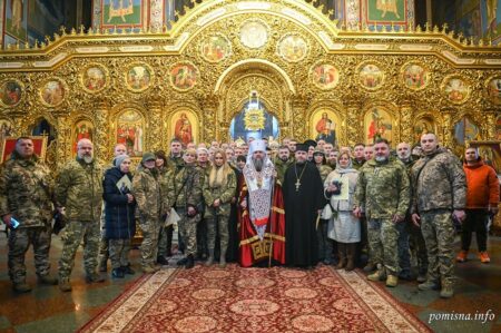 Молебень за перемогу: Предстоятель ПЦУ вшанував українських добровольців
