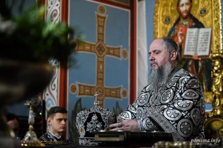 Блаженнійший Митрополит Епіфаній очолив літургію Ранішеосвячених Дарів на честь святого великомученика Феодора Тирона