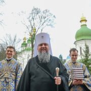 Зустріч Митрополита Іоана з керівником ТНЦ КСВ ЗСУ «Оршанець»: підтримка на передовій