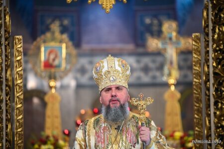 Блаженнійший Митрополит Епіфаній очолив літургію у Свято-Михайлівському Золотоверхому соборі