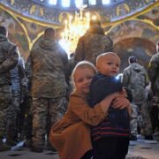 Сила віри: ключ до розуміння та спокою