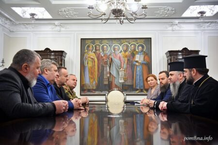 Стратегічна зустріч в Митрополичому домі: обговорення ролі Церкви у підтримці суверенітету та військових дій