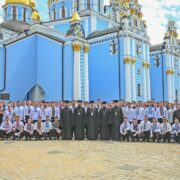 Блаженніший Митрополит Епіфаній зустрівся зі студентами КПБА у День вишиванки