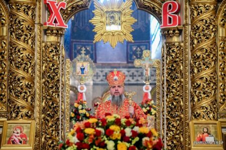 Проповідь Митрополита Епіфанія на честь 24-ї річниці відновлення Свято-Михайлівського Золотоверхого собору