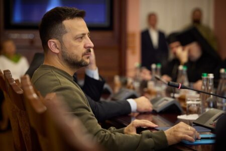 Президент Зеленський зустрівся з представниками українських церков для обговорення підтримки українців та питань миру