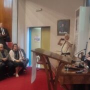 Митрополит Іонафан уже в Москві: відмовився від обміну, але з’явився поруч з патріархом Кирилом