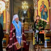 Митрополит Епіфаній освятив ікони у храмі Покрову Божої Матері в Слобідці