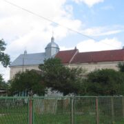 Пожежа у Великодедеркальському монастирі: руйнування та відсутність допомоги