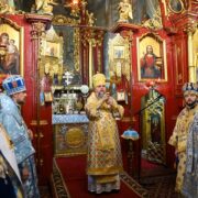 Блаженнійший Митрополит Епіфаній звершив молебень перед чудотворною іконою у Тернополі
